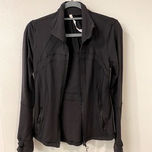 Lulu zip up